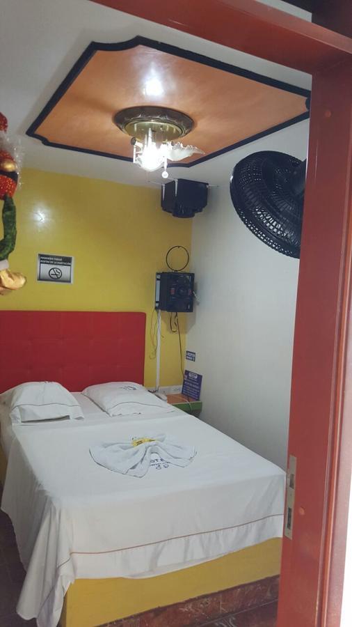 Hotel Confort Cuba Pereira Luaran gambar