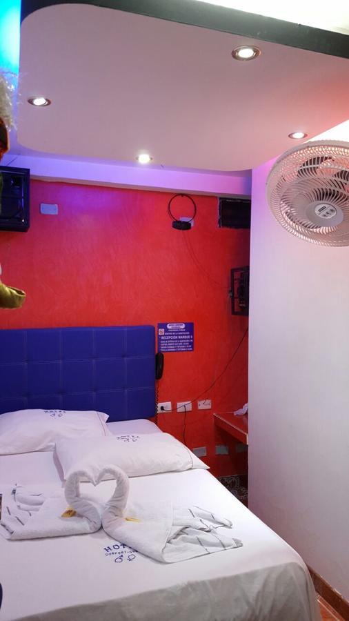 Hotel Confort Cuba Pereira Luaran gambar